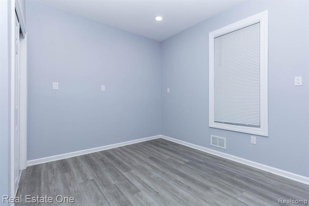 7327 American Street, Detroit, MI 48210 — Photo 17