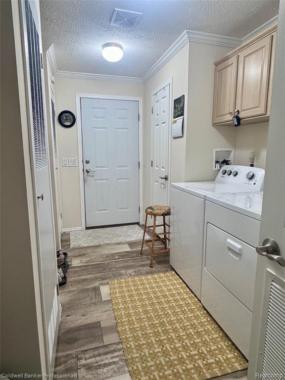 255 Bonita Court, Lapeer, MI 48446 — Photo 14