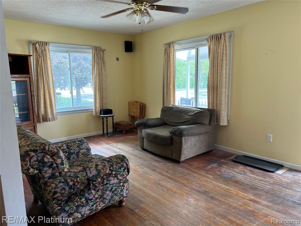 5126 Morrish Road, Swartz Creek, MI 48473 — Photo 4