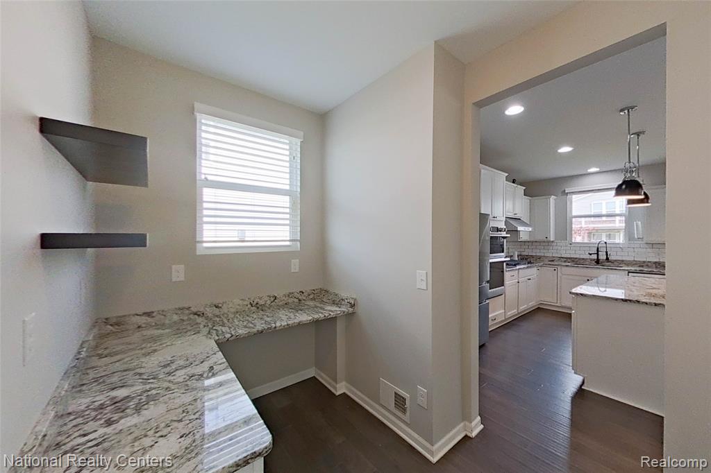 58180 Jonagold Lane, New Hudson, MI 48165 — Photo 27