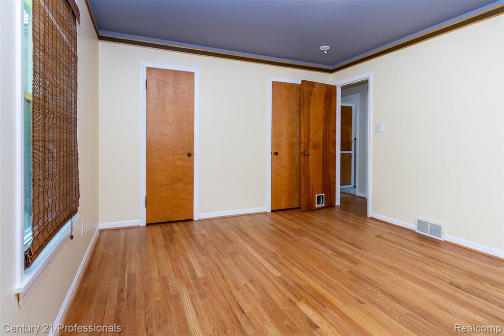 25009 Donald, Redford, MI 48239 — Photo 15