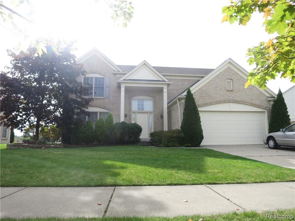 45373 SEABROOK, Canton, MI 48188 — front exterior