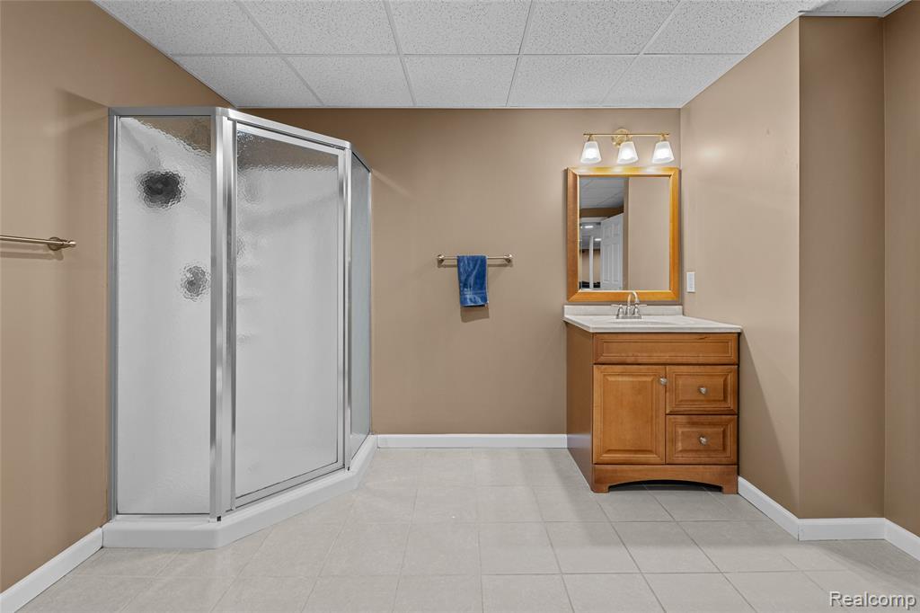 49503 Gracechurch Road, Macomb, MI 48044 — Photo 57