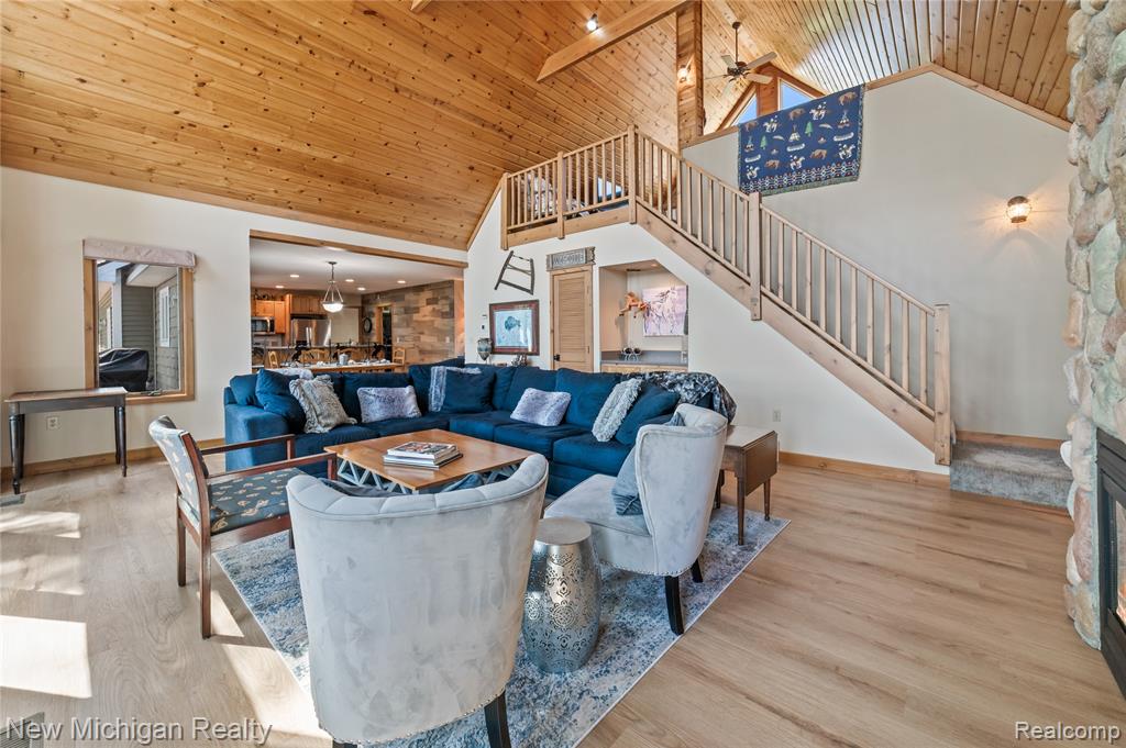 1811 Sunset Drive, Gaylord, MI 49735 — Photo 17