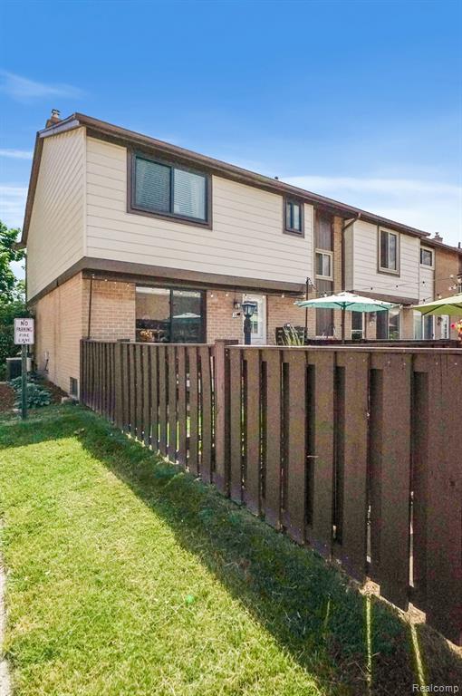 8401 18 MILE Road, 36, Sterling Heights, MI 48313 — Photo 25