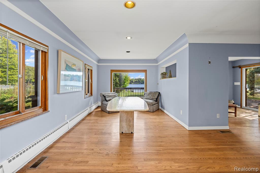 6351 Alden Drive, West Bloomfield, MI 48324 — Photo 15