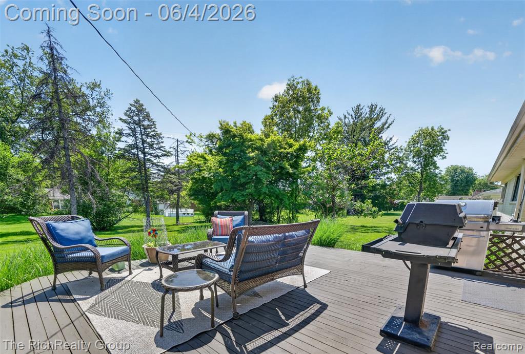 7117 Ward Eagle Drive, West Bloomfield, MI — Photo 38