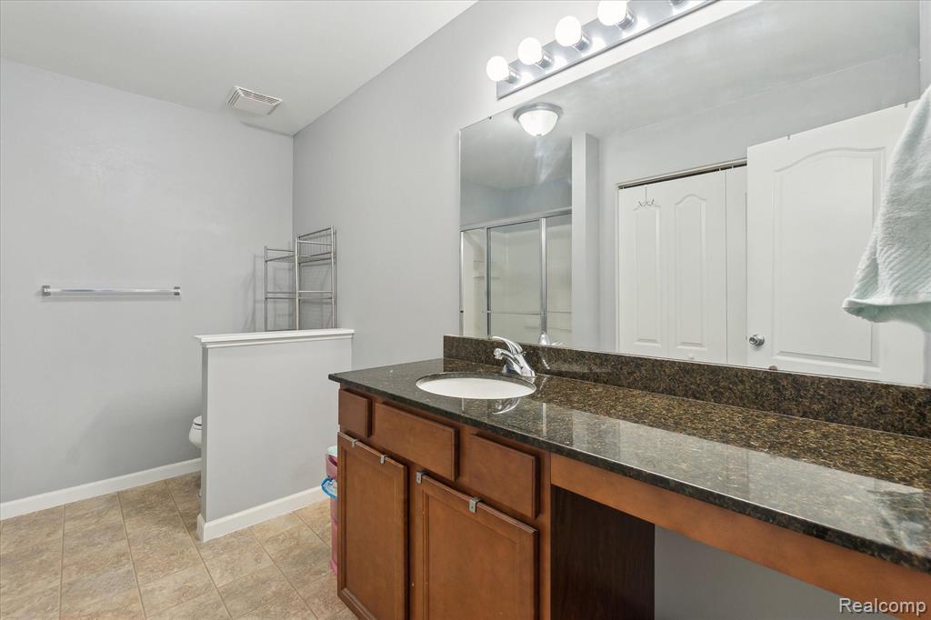 658 GLENLIVET Street, Howell, MI 48843 — Photo 20