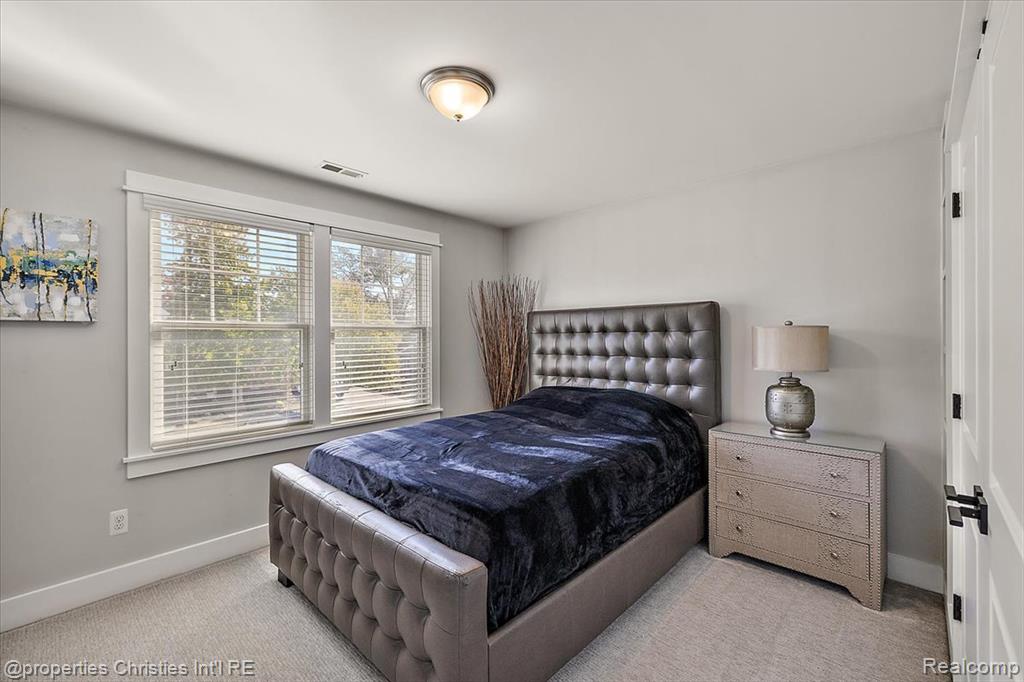 723 N Altadena Avenue, Royal Oak, MI 48067 — Photo 39
