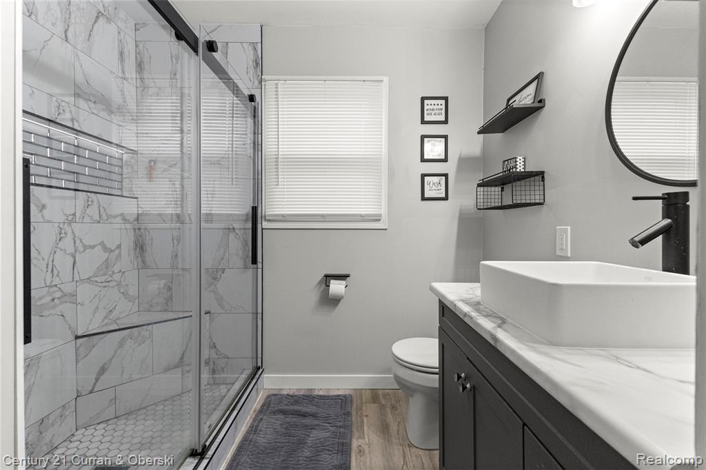 8904 Becker Avenue, Allen Park, MI 48101 — Photo 11