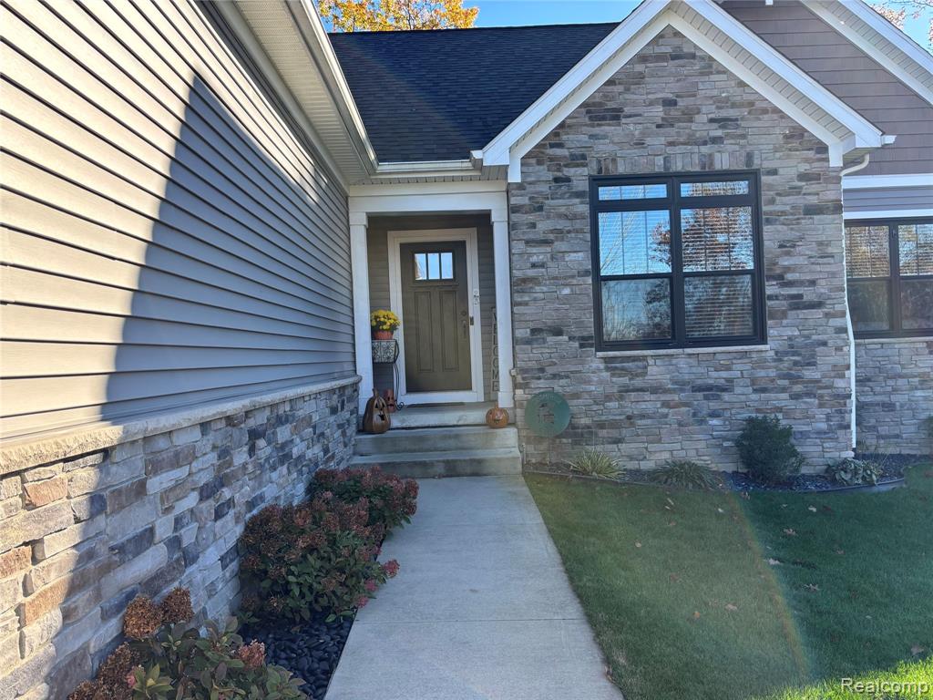 12425 Wolfberry Court, Fenton, MI 48430 — Photo 55