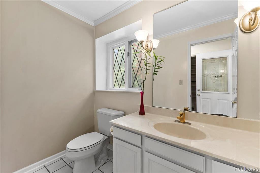 4824 Quarton Road, Bloomfield Hills, MI 48302 — Photo 9