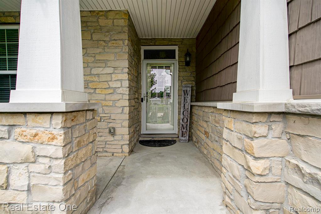 Photo for 7941 Chestnut Drive, Westland, MI - Listing #20251008464 7941 Chestnut Drive, Westland, MI
