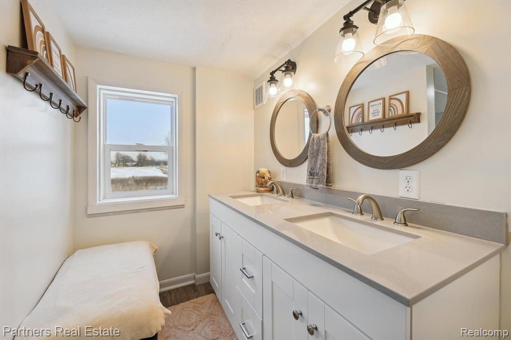 3349 E Howell Road, Webberville, MI 48892 — Photo 27