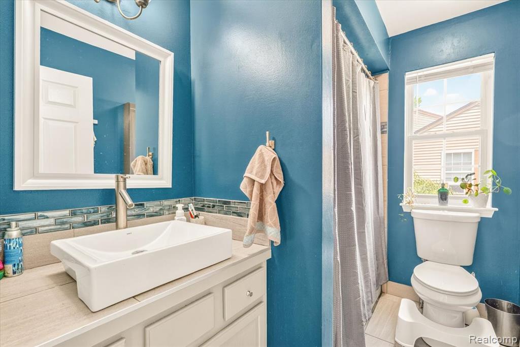 14642 Wildbrook Drive, Belleville, MI 48111 — Photo 59