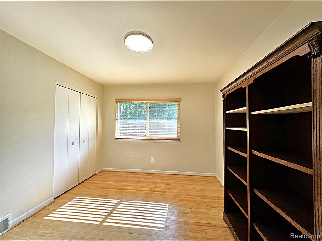 7120 Pebblecreek Road, West Bloomfield, MI — Photo 22