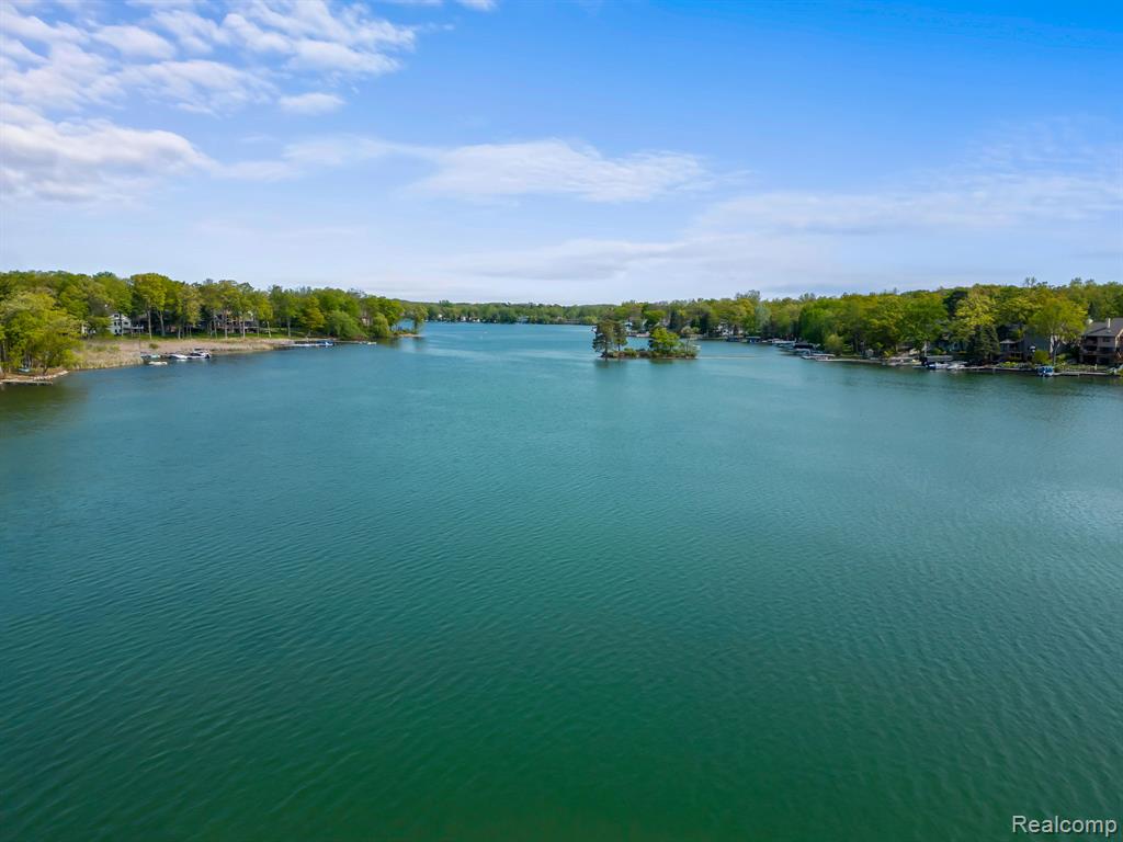 7028 Terrell Street, Waterford, MI — Photo 52