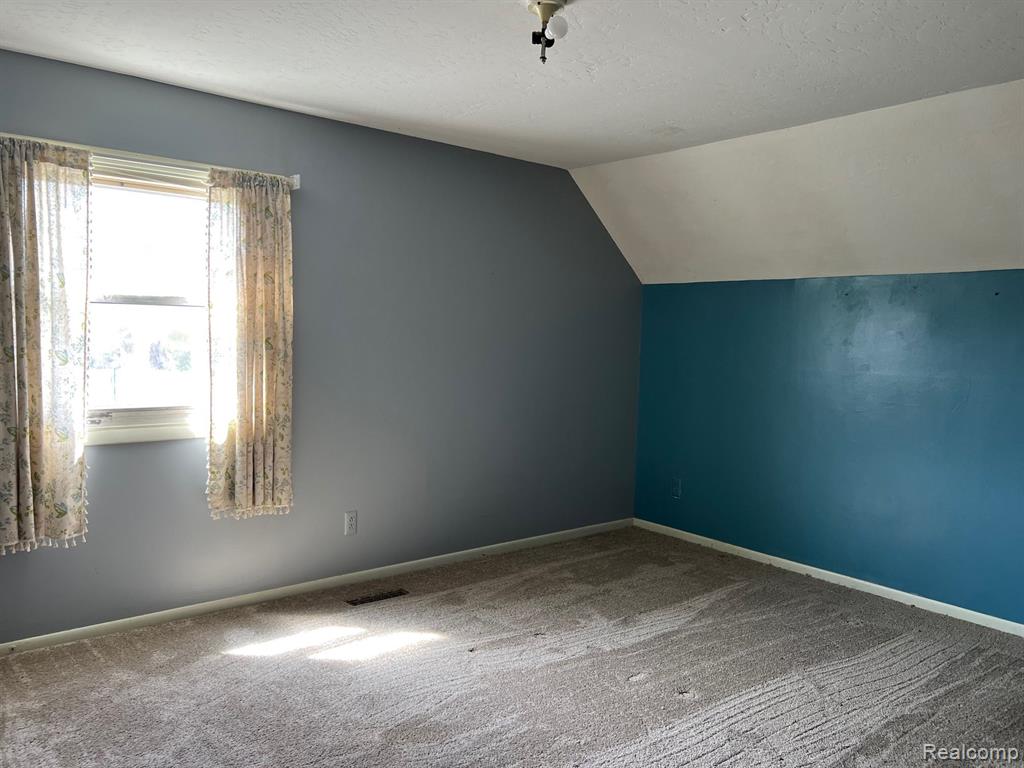 5231 LONSBERRY Road, Columbiaville, MI 48421 — Photo 41