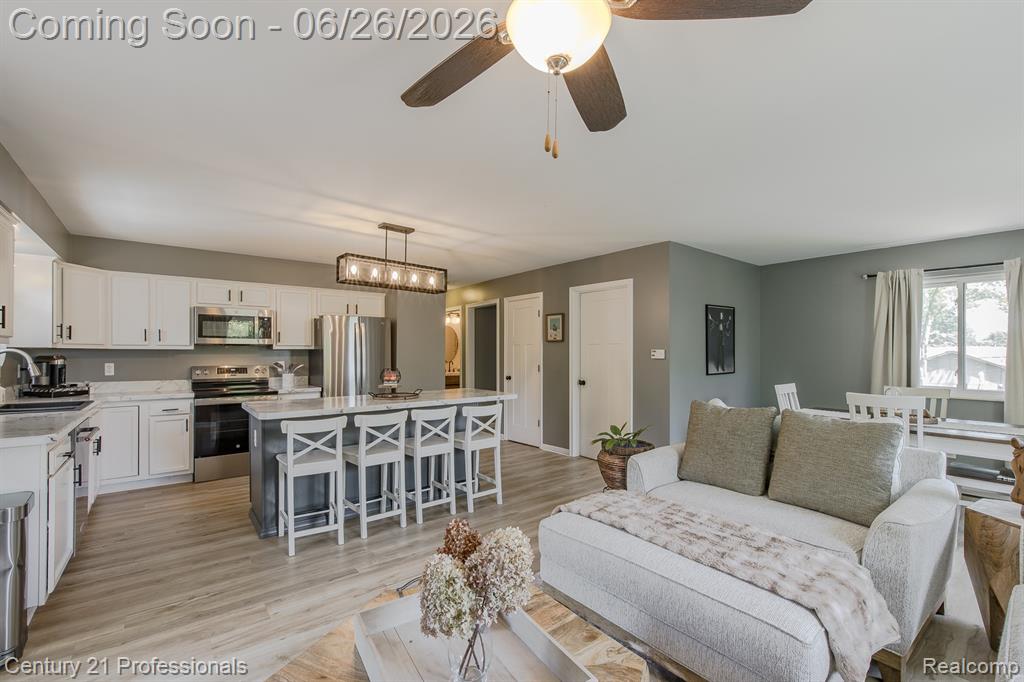 500 Neptune Drive, Ortonville, MI 48462 — Photo 23
