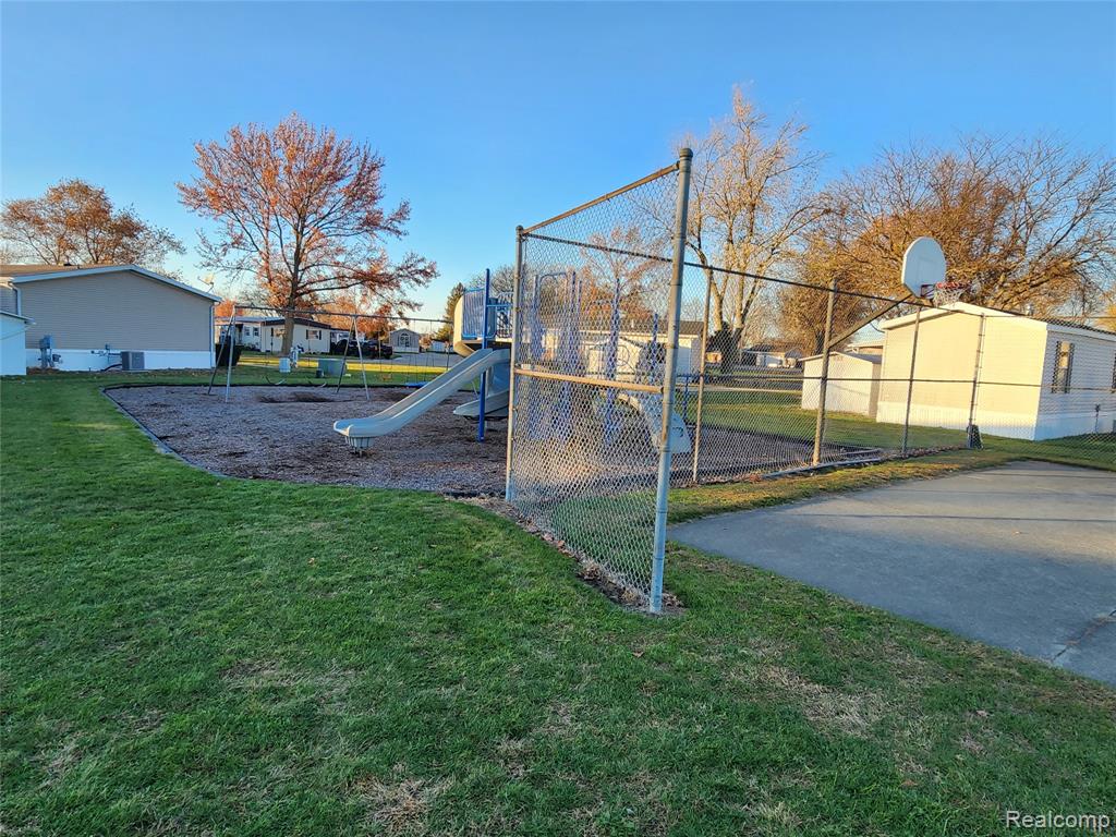 650 W Adrian Street, Blissfield, MI 49228 — Photo 40