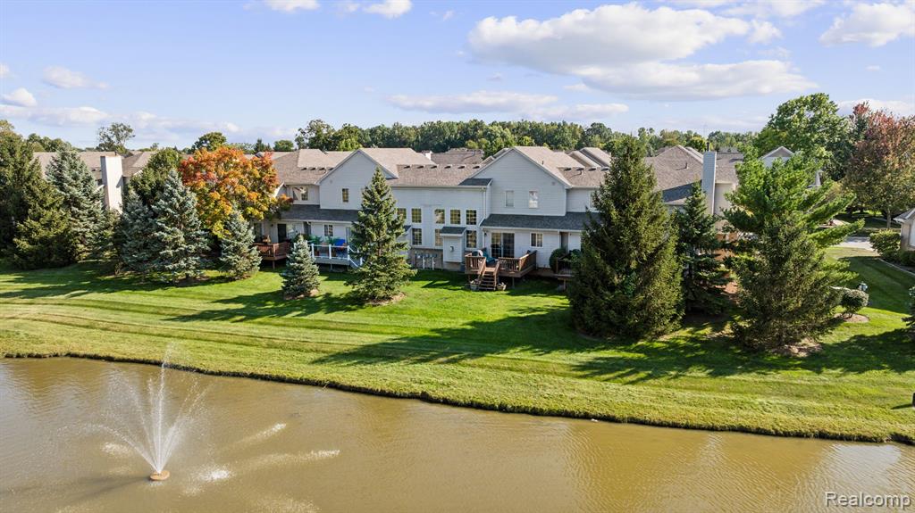 23804 McCORT Drive, Unit 6, Flat Rock, MI 48134 — Photo 31