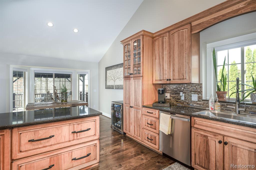 4936 PAULA Avenue, Clarkston, MI — Photo 9