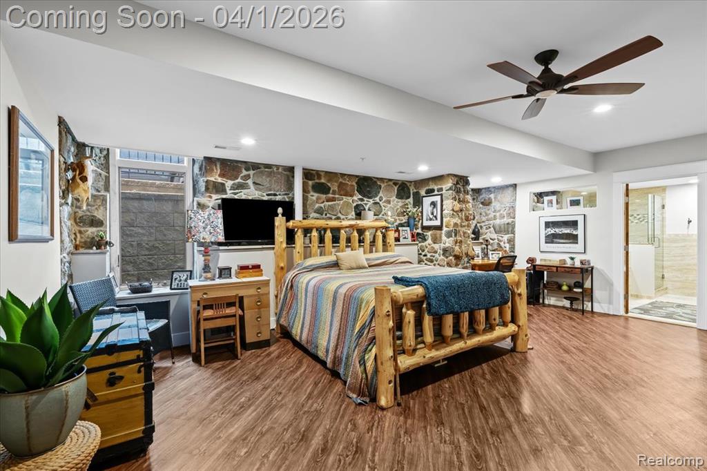 217 E Commerce Street, Milford, MI 48381 — Photo 16