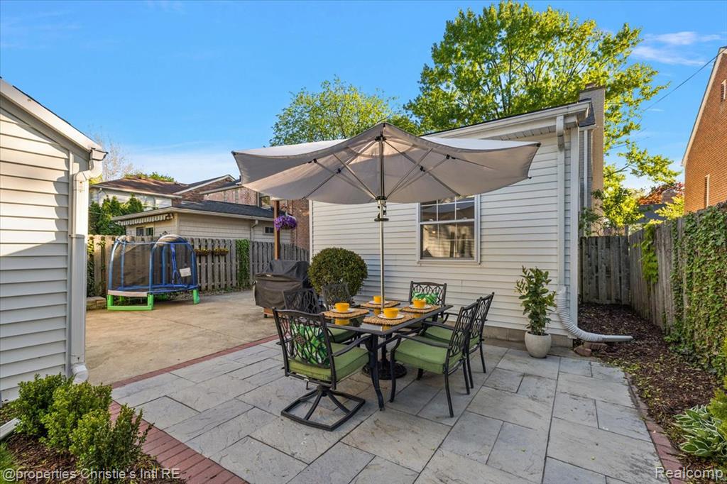 206 McKinley Avenue, Grosse Pointe Farms, MI 48236 — Photo 26
