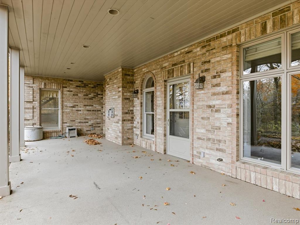 3993 N River Road, Fort Gratiot, MI 48059 — Photo 54