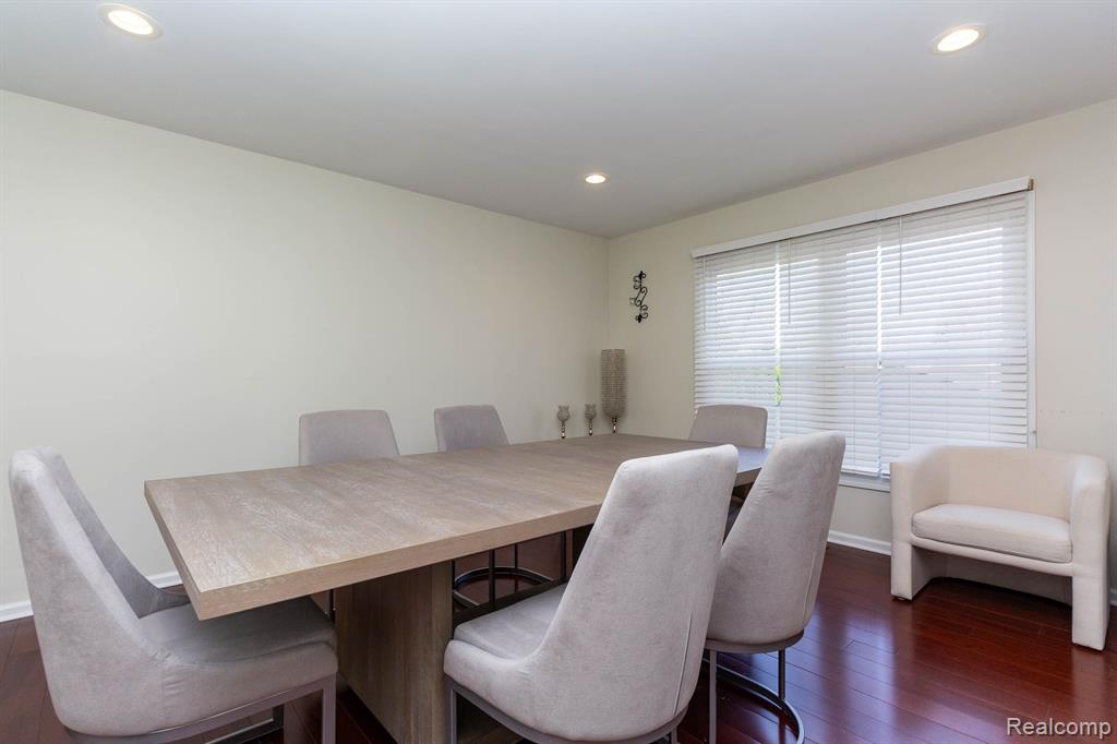 4617 LANCELOT Drive, Sterling Heights, MI 48310 — Photo 17