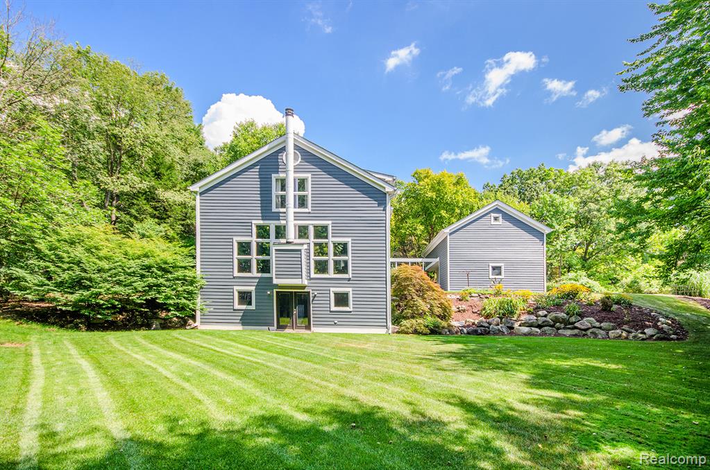 5751 Dora Lane, Clarkston, MI 48348 — Photo 44