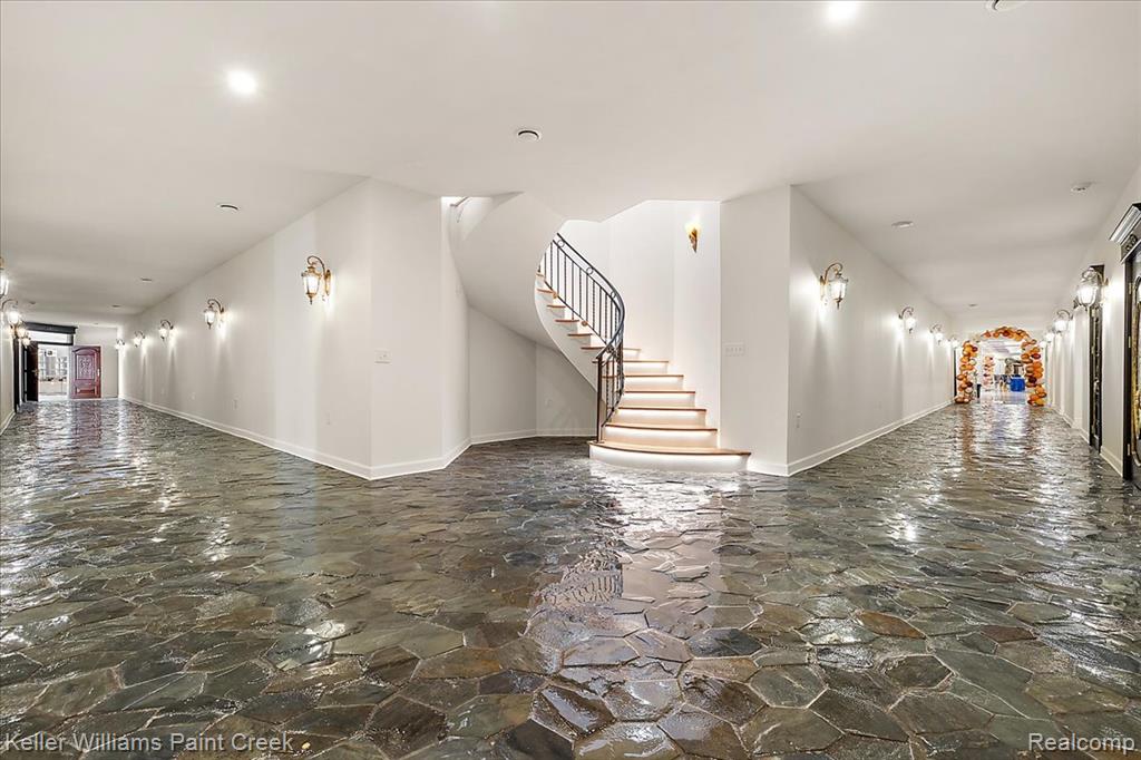 68050 Hillside Lane, Washington, MI 48095 — Photo 71