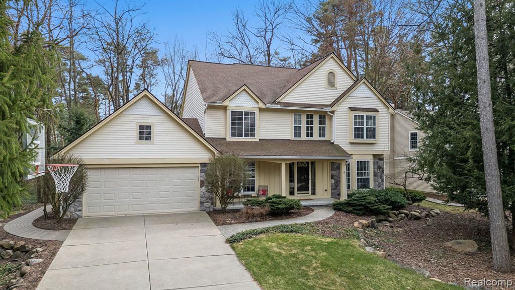 6037 Pine Needle Court, Clarkston, MI — front exterior