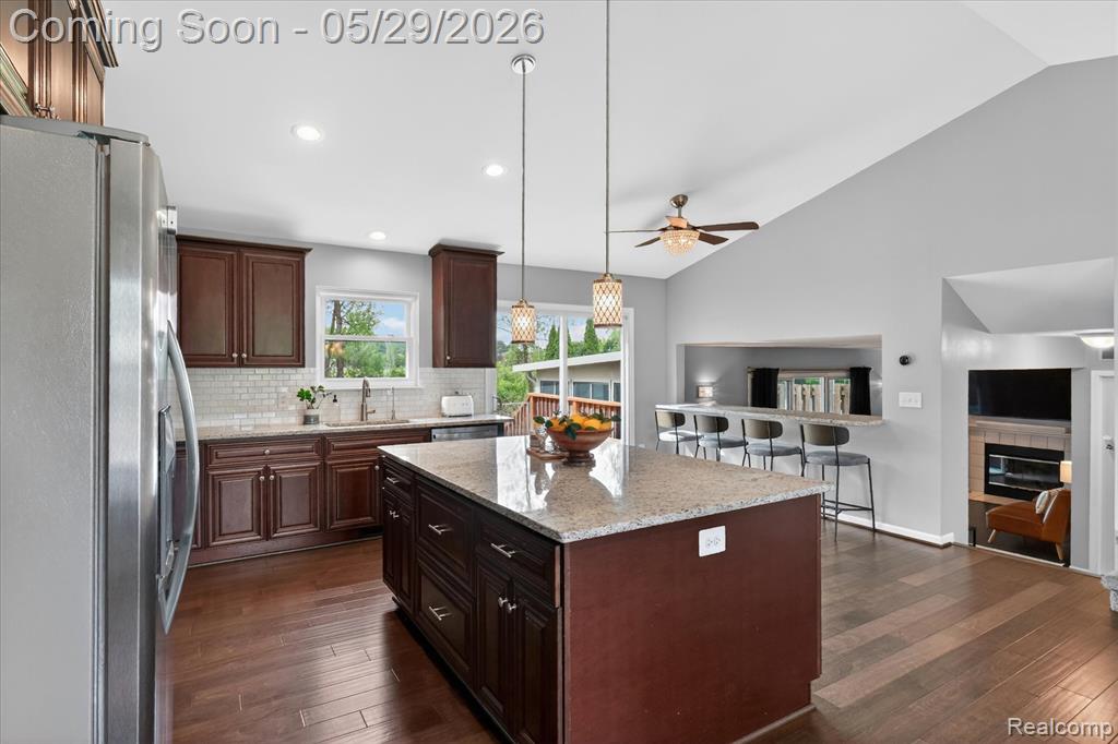 349 Princeton Drive, South Lyon, MI 48178 — Photo 9