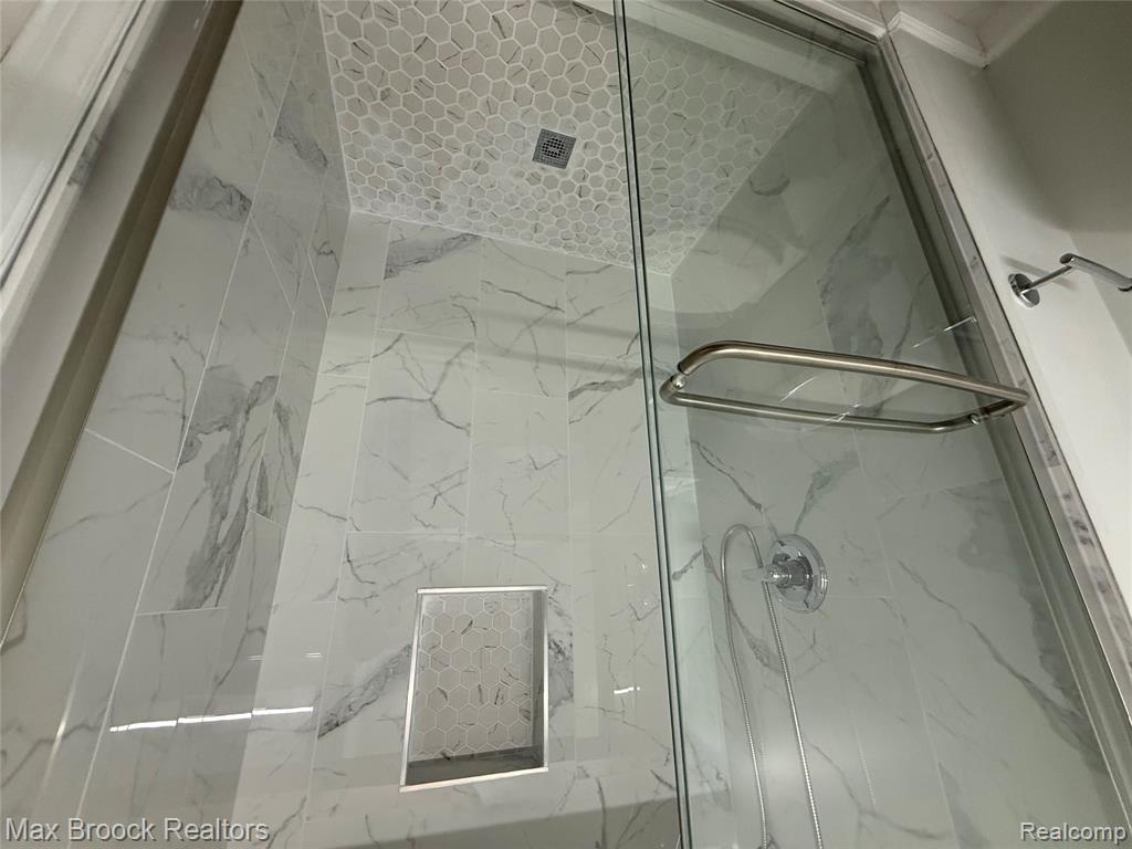 7422 AZALEA Court, West Bloomfield, MI — Photo 15