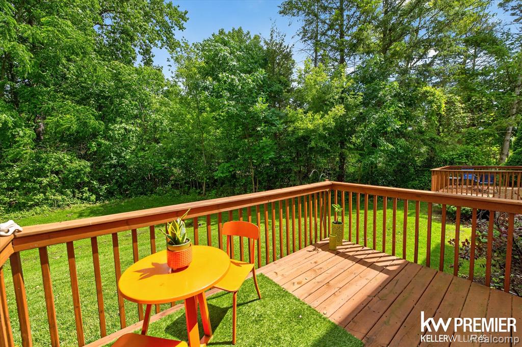 551 Indian Oaks Drive, Howell, MI 48843 — Photo 22