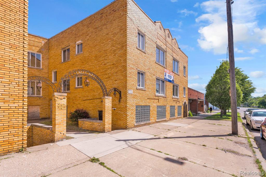 15523 Mack Avenue, Detroit, MI 48224 — Photo 11