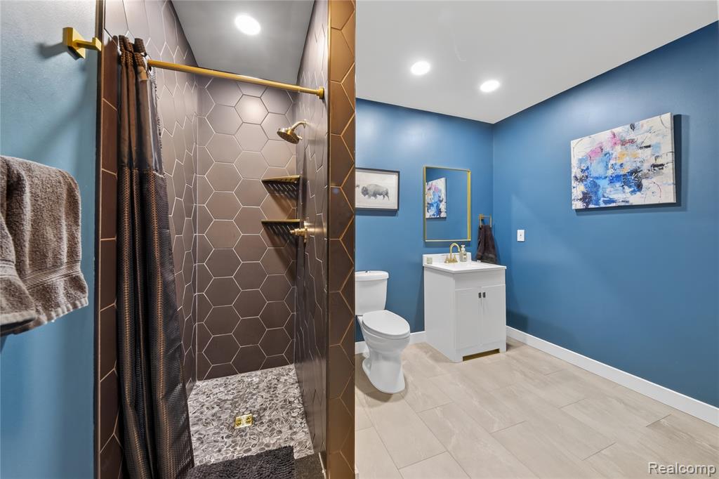 9665 Windsor Lane, Clarkston, MI 48348 — Photo 68