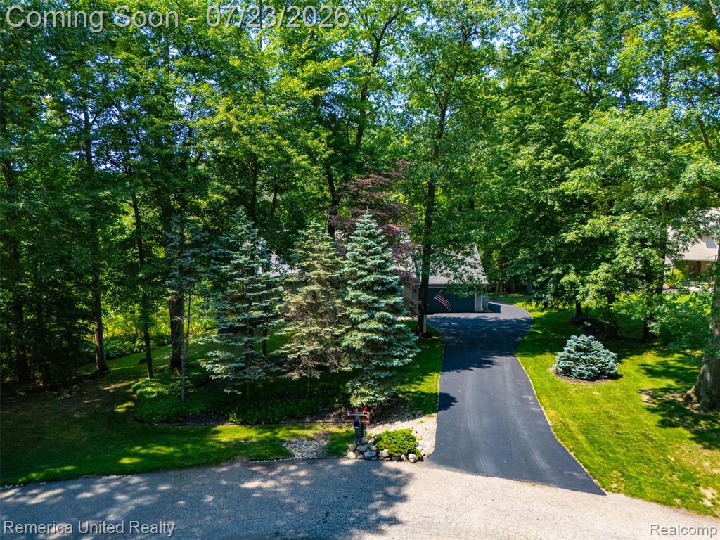 11922 Cody Creek Court, South Lyon, MI 48178 — Photo 68