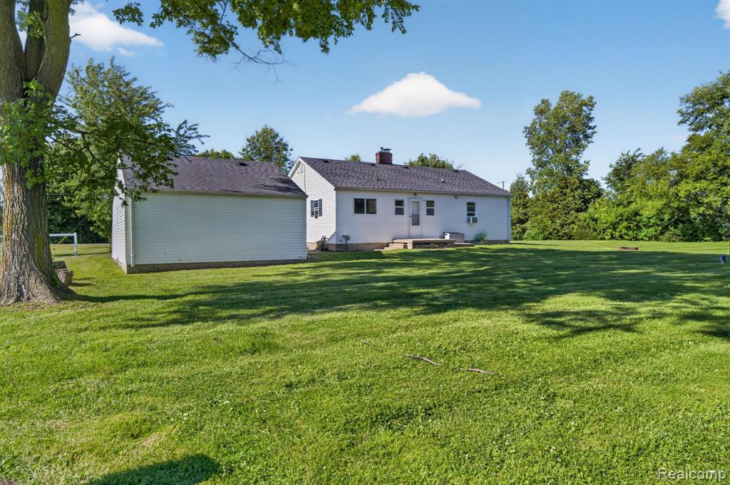 7077 Frances Road, Flushing, MI 48433 — Photo 41