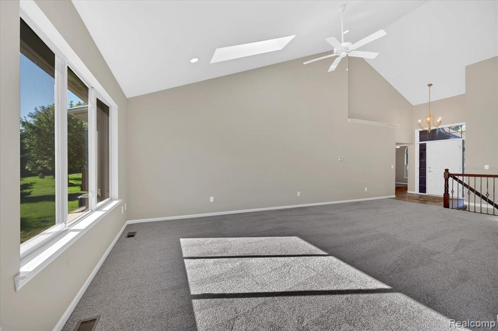 50088 Watling Street, 99, Shelby Twp, MI 48317 — Photo 9