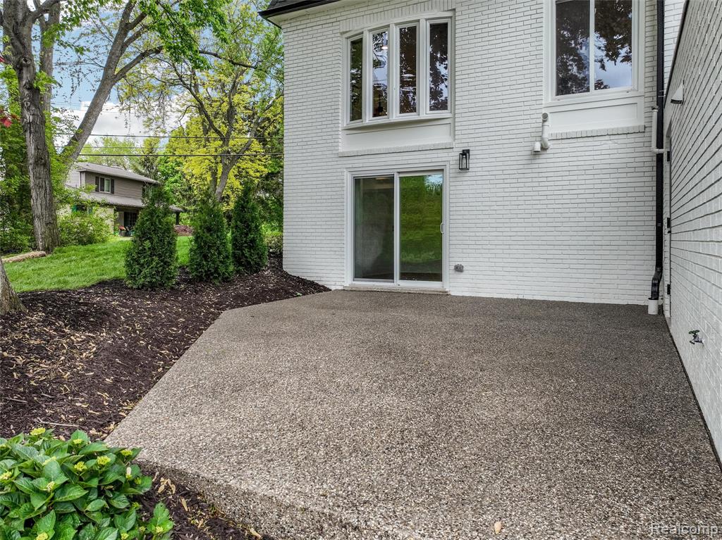 941 Viewland Drive, Rochester, MI 48309 — Photo 54