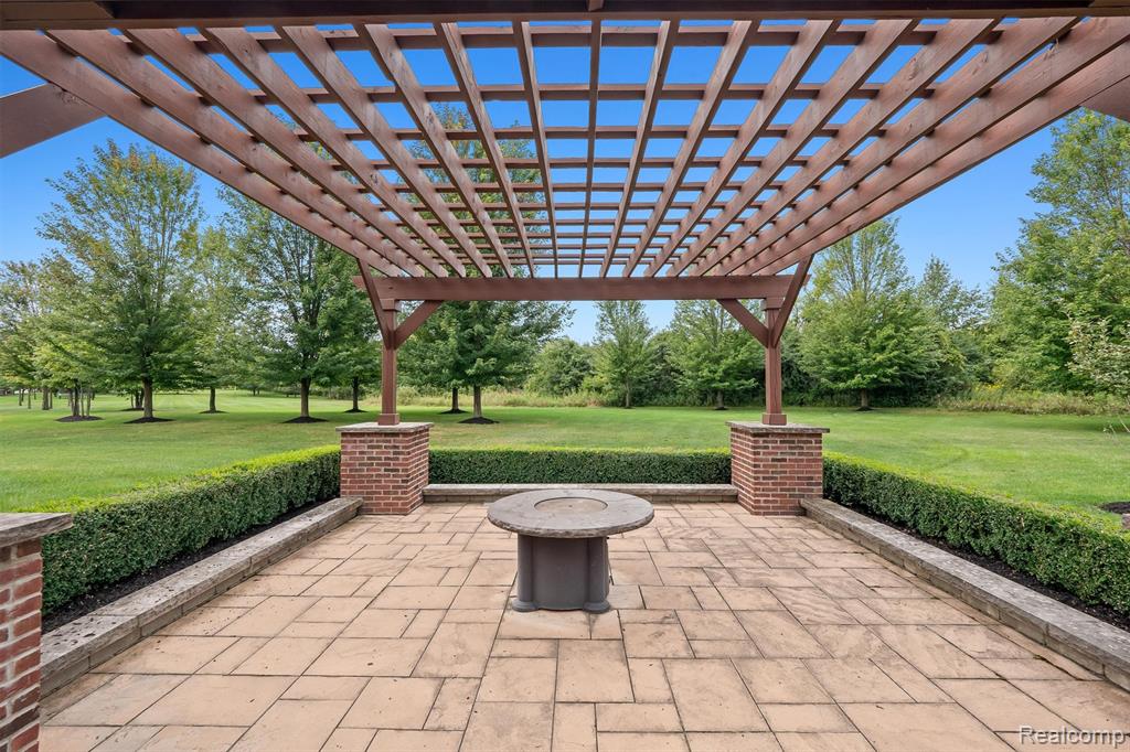 21165 Bridle Run, Northville, MI 48167 — Photo 73