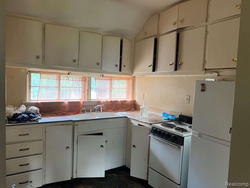 401 MADISON Street, Caro, MI 48723 — Photo 11