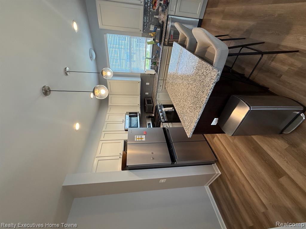 4931 Treeside Lane, Troy, MI 48098 — Photo 13