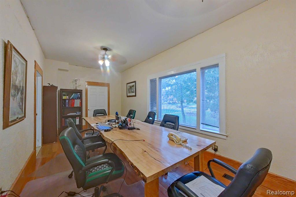 515 E GRAND RIVER Avenue, Howell, MI 48843 — Photo 30