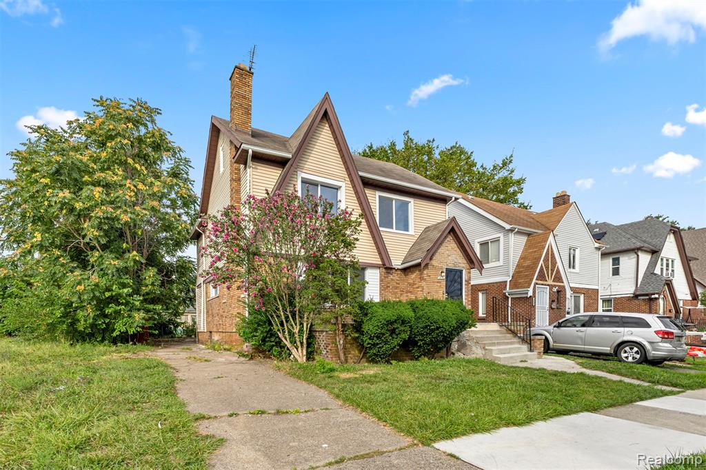 5035 Buckingham Avenue, Detroit, MI 48224 — front exterior