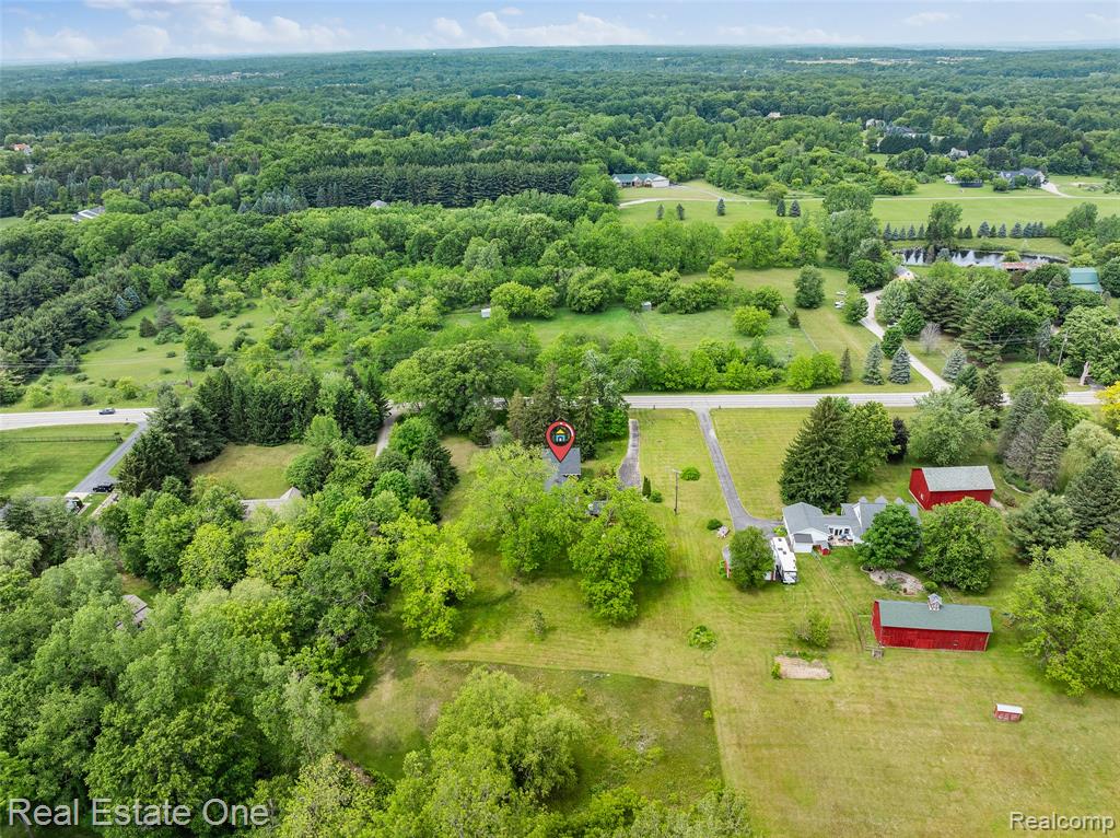 4730 Golf Club Road, Howell, MI 48843 — Photo 3