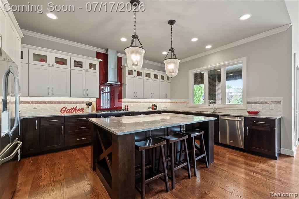 602 Wellington Circle, Rochester Hills, MI 48309 — Photo 12