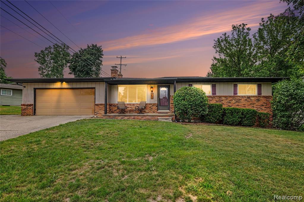 131 Indian Knolls Street, Oxford, MI 48371